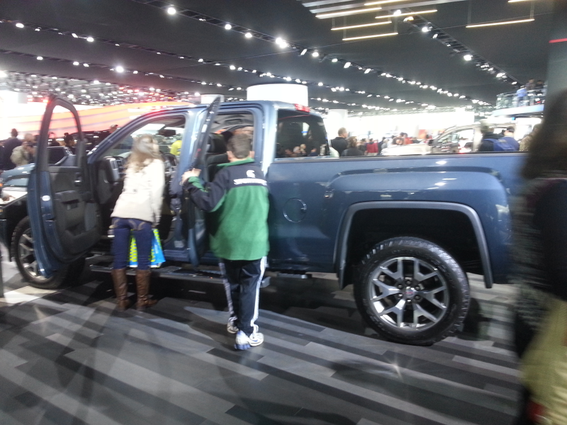 Illustration for article titled Detroit Autoshow Gallery